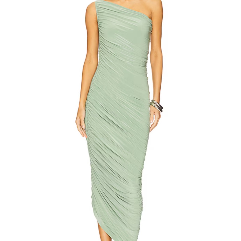 Norma Kamala Diana One-Shoulder Green Dress